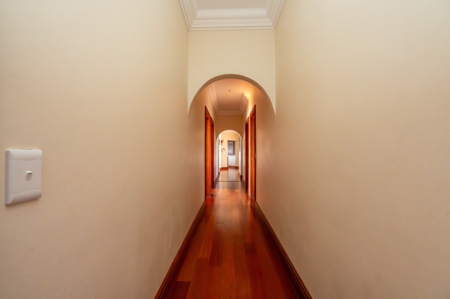 7 Bedroom Property for Sale in Myburgh Park Western Cape